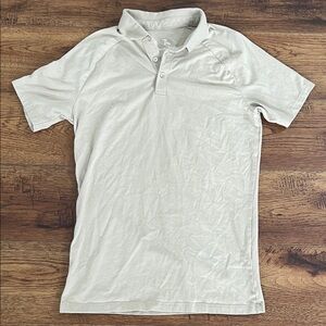 Tailored Athlete: Men's Cream Short Sleeve Polo Shirt. Size: Medium